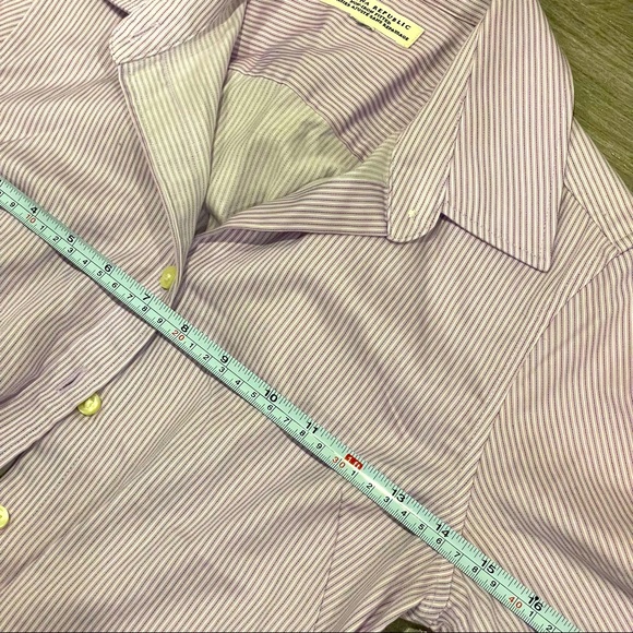 Banana Republic Non Iron Lilac Button Down Shirt - Picture 12 of 12